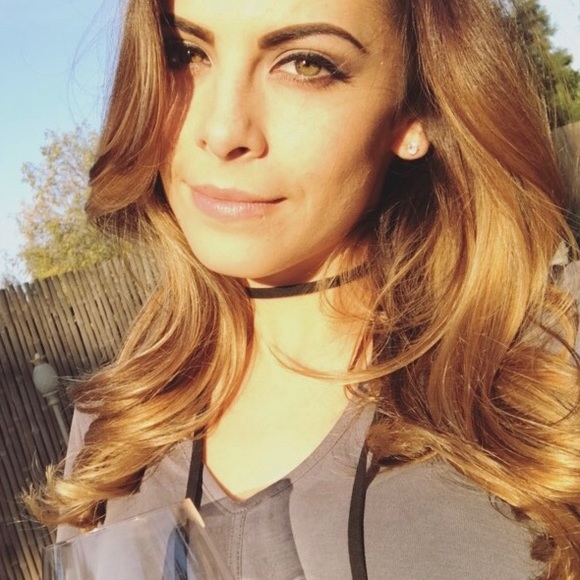 Meet your Posher, Jaclyn - Picture 1 of 1